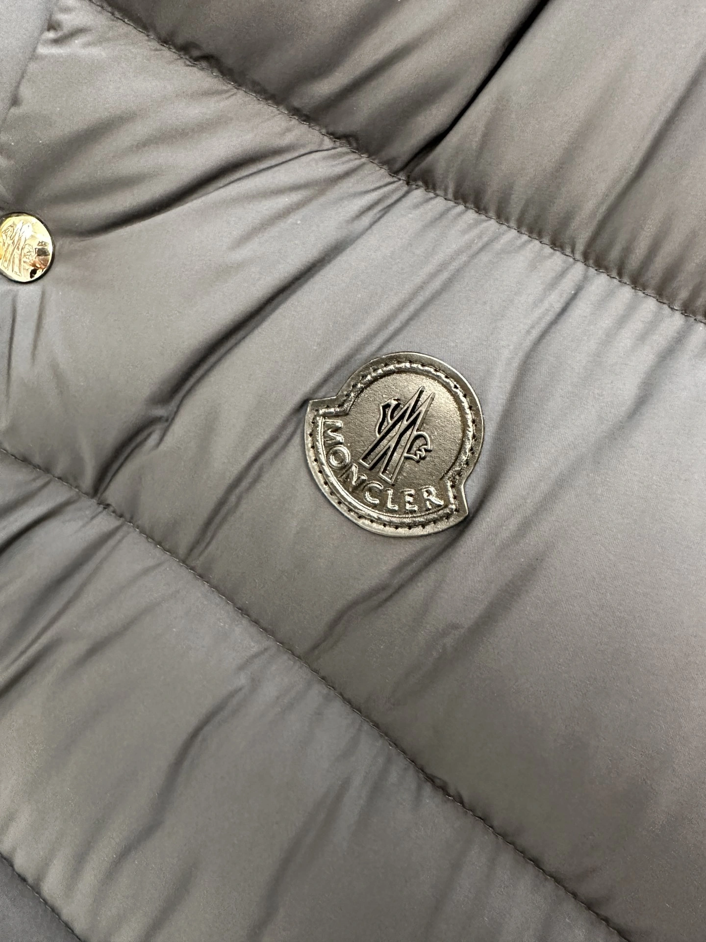Moncler Down Jackets Efficient 146282