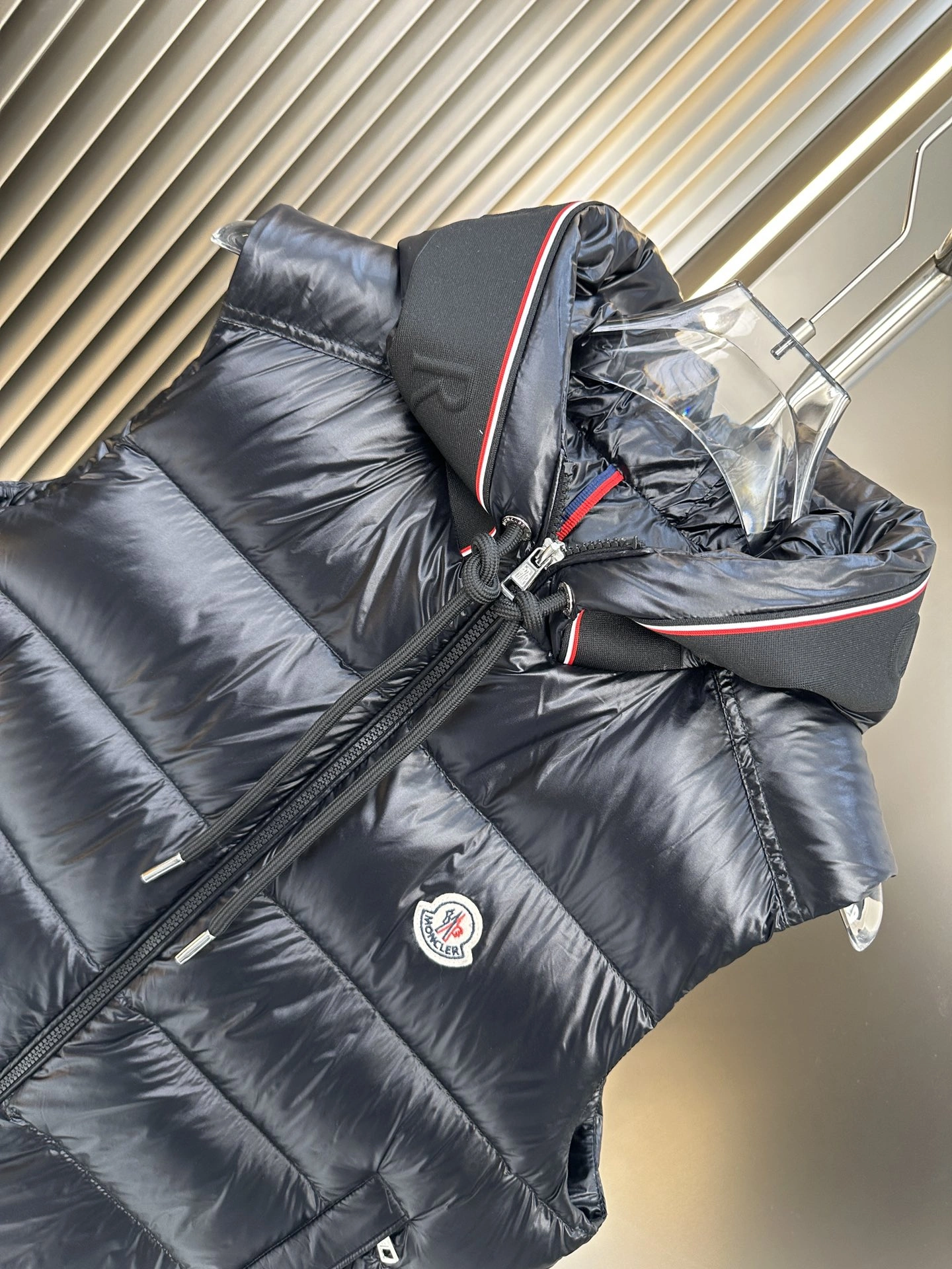 Moncler Down Jackets Affordable 146306