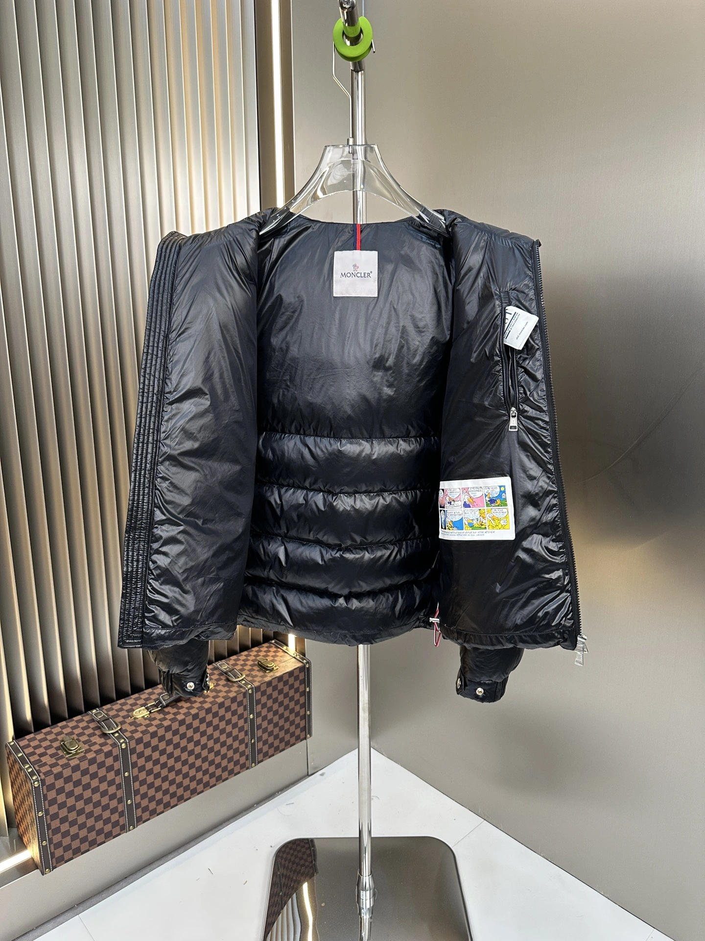 Upgraded Moncler Down Jackets 146301