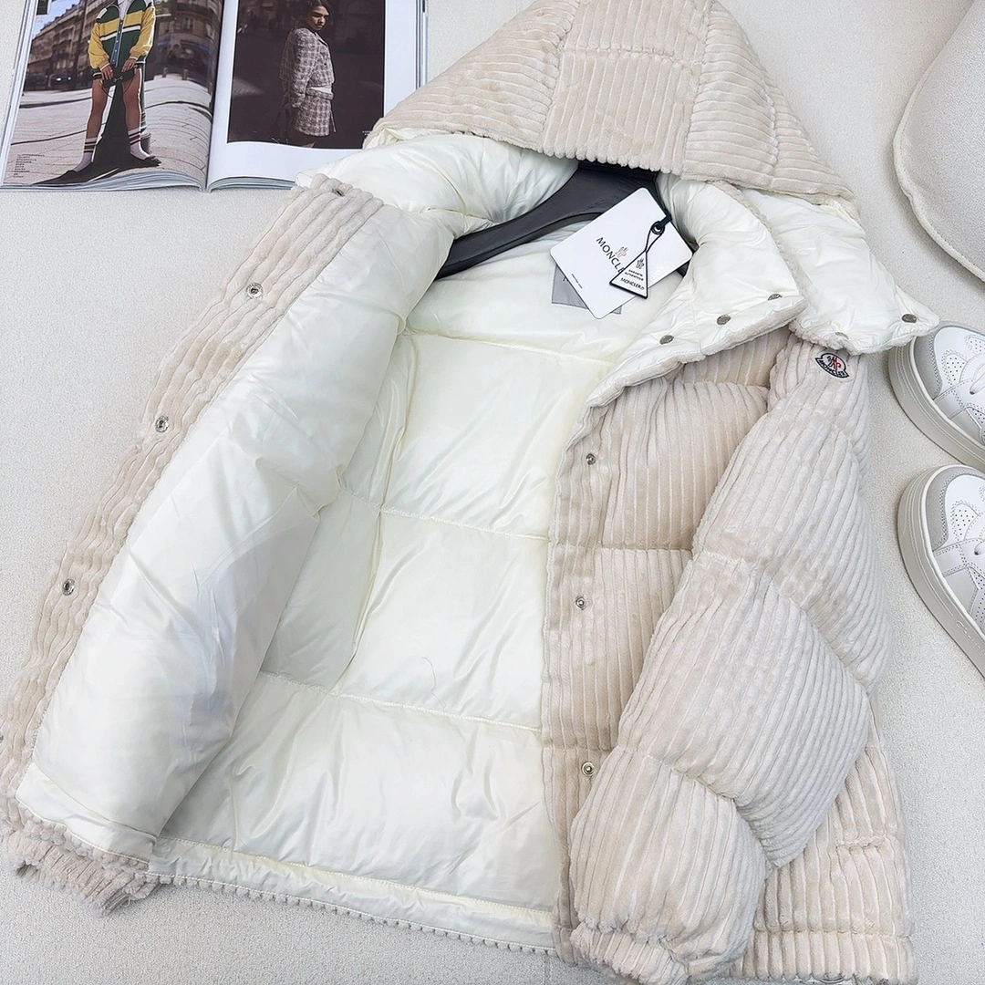 Moncler Down Jackets NewStyle 146271