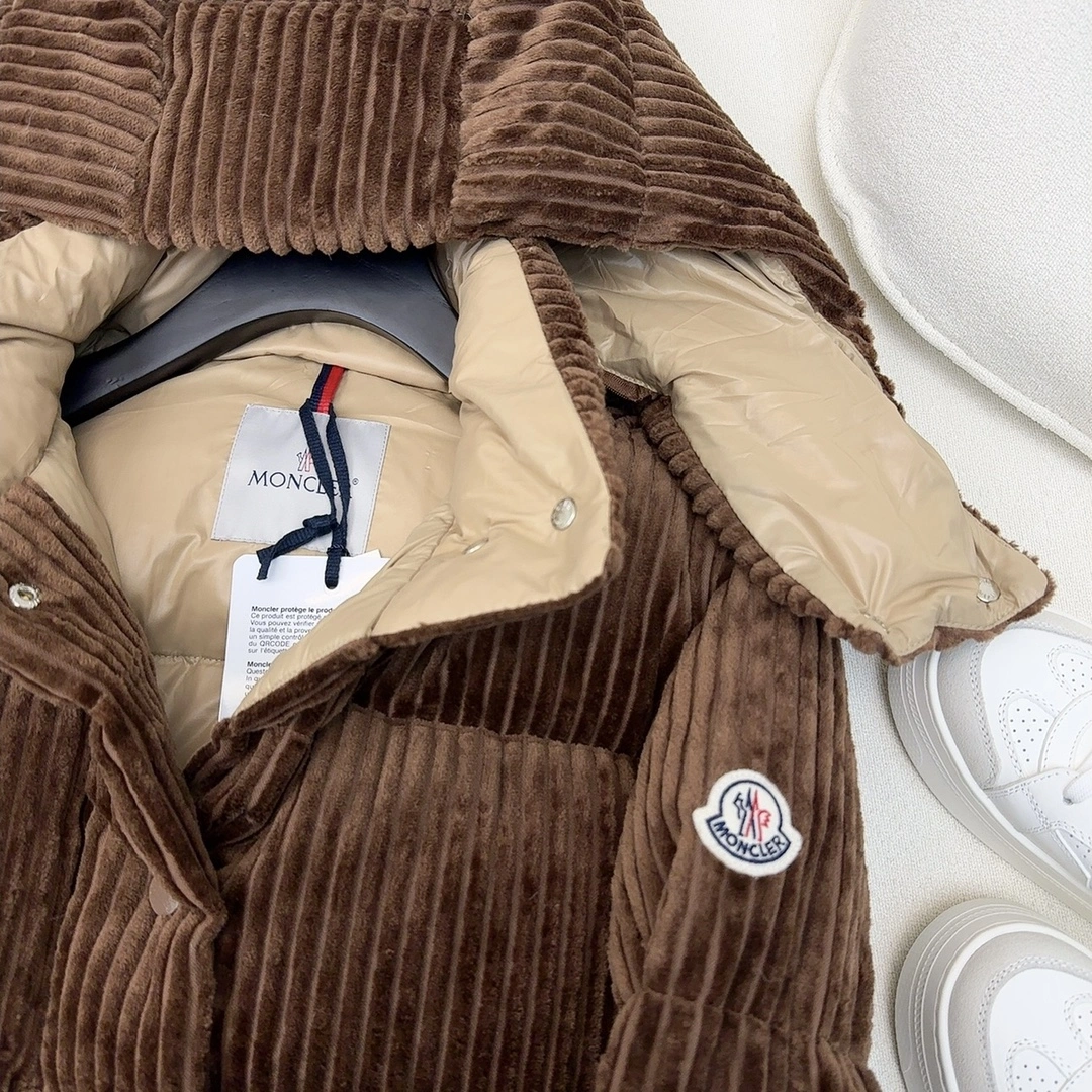 Moncler Down Jackets SportInspired 146270