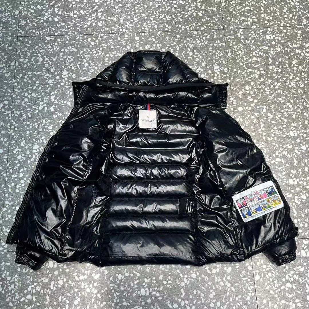 Moncler Down Jackets Practical 146269