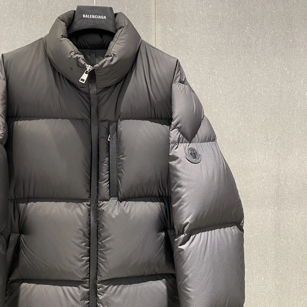 Moncler Down Jackets SportInspired 146268