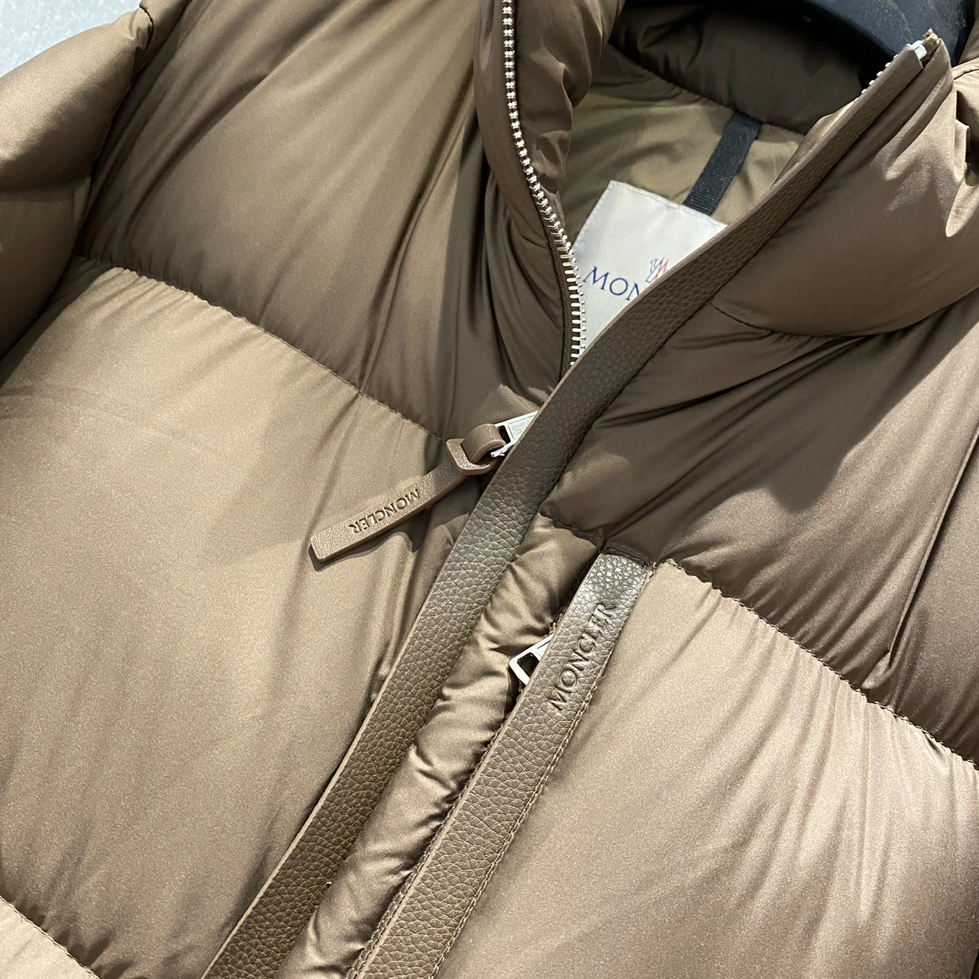 Moncler Down Jackets EasyCare 146265