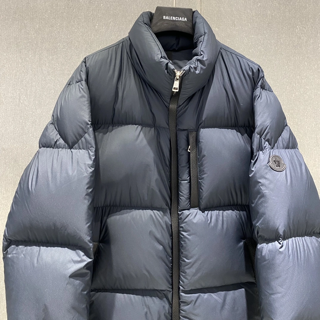 Refined Moncler Down Jackets 146267