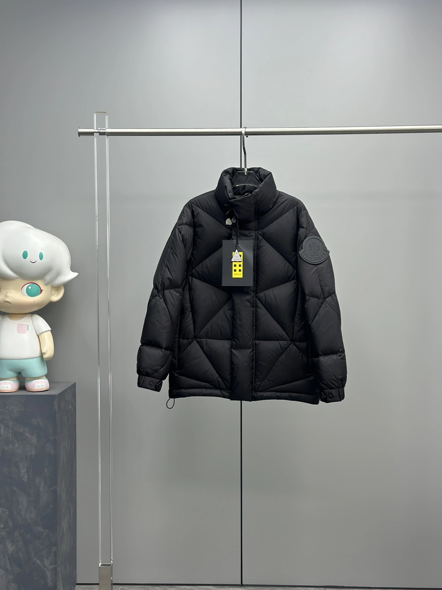 Comfortable Moncler Down Jackets 146264