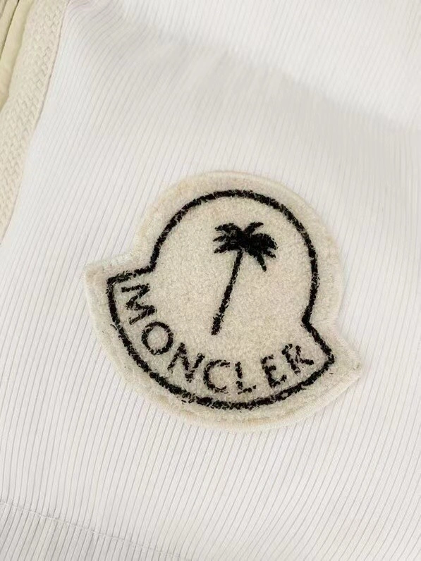 Moncler Down Jackets EasyCare 146257