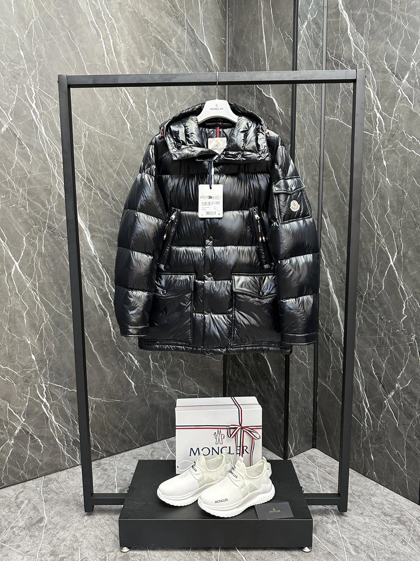 Premium Moncler Down Jackets 146253