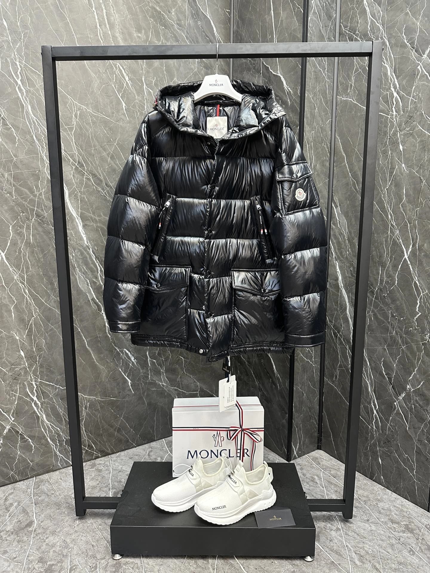 Premium Moncler Down Jackets 146253