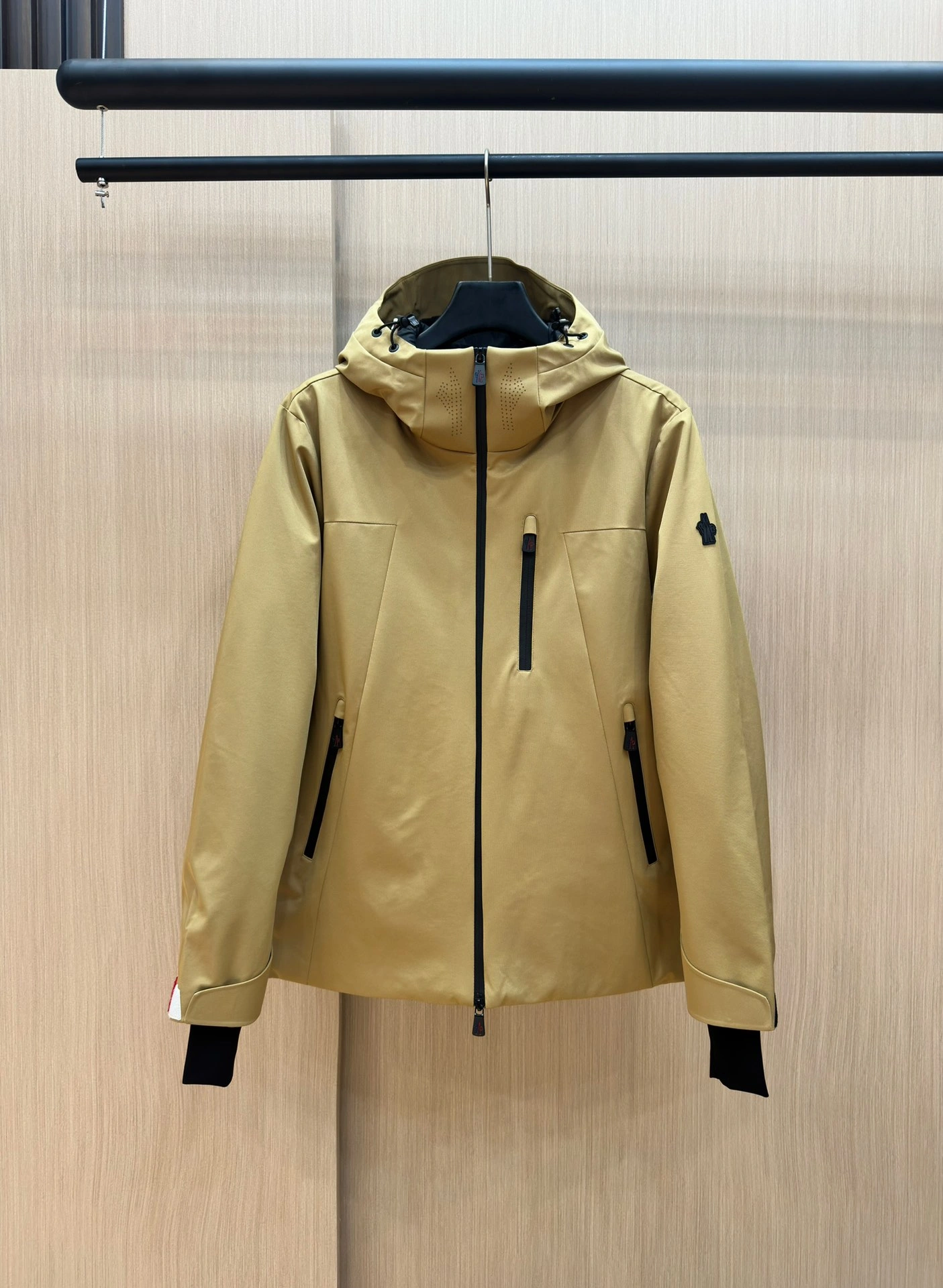 Durable Moncler Down Jackets 146258