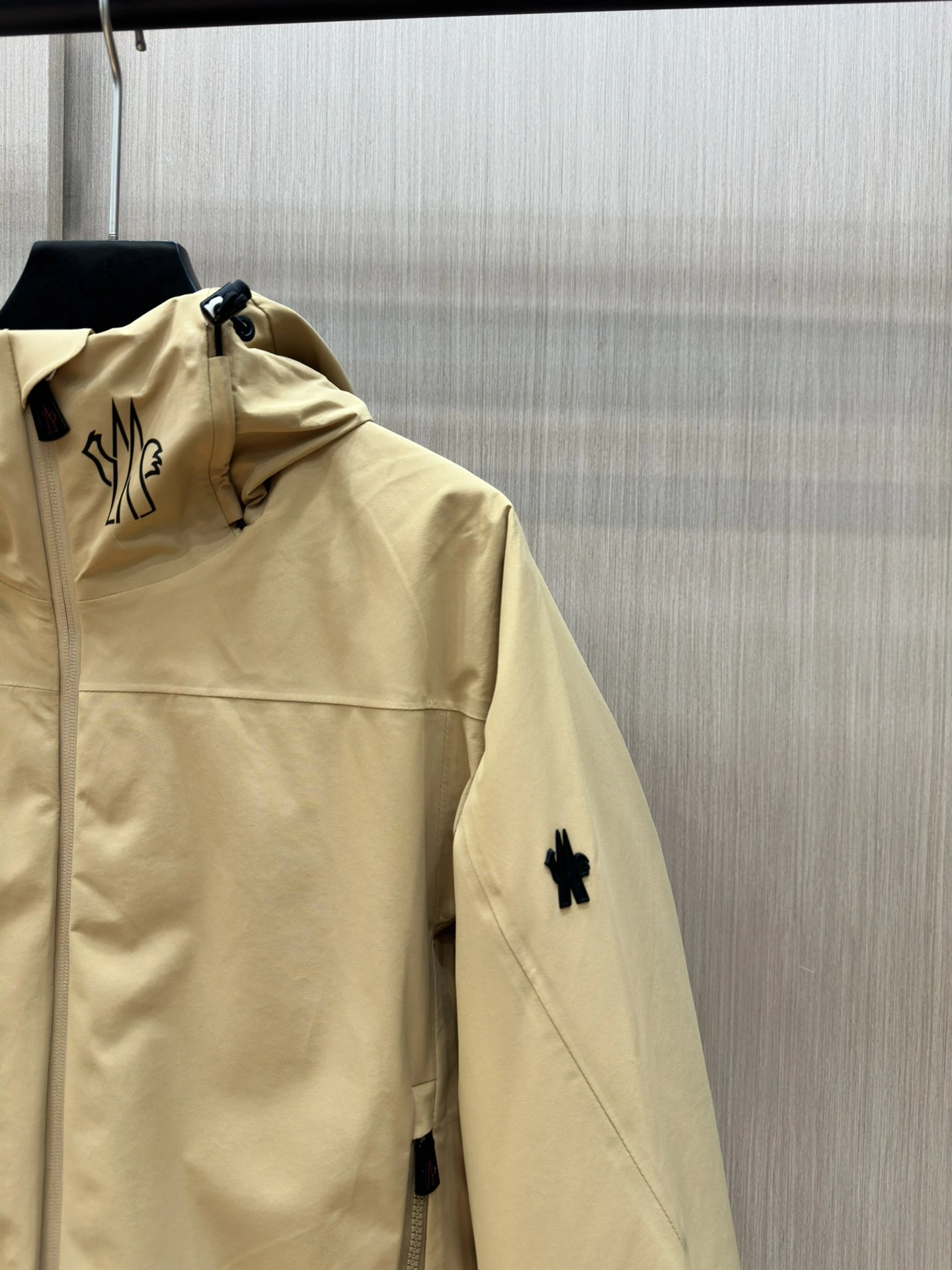 Durable Moncler Down Jackets 146258