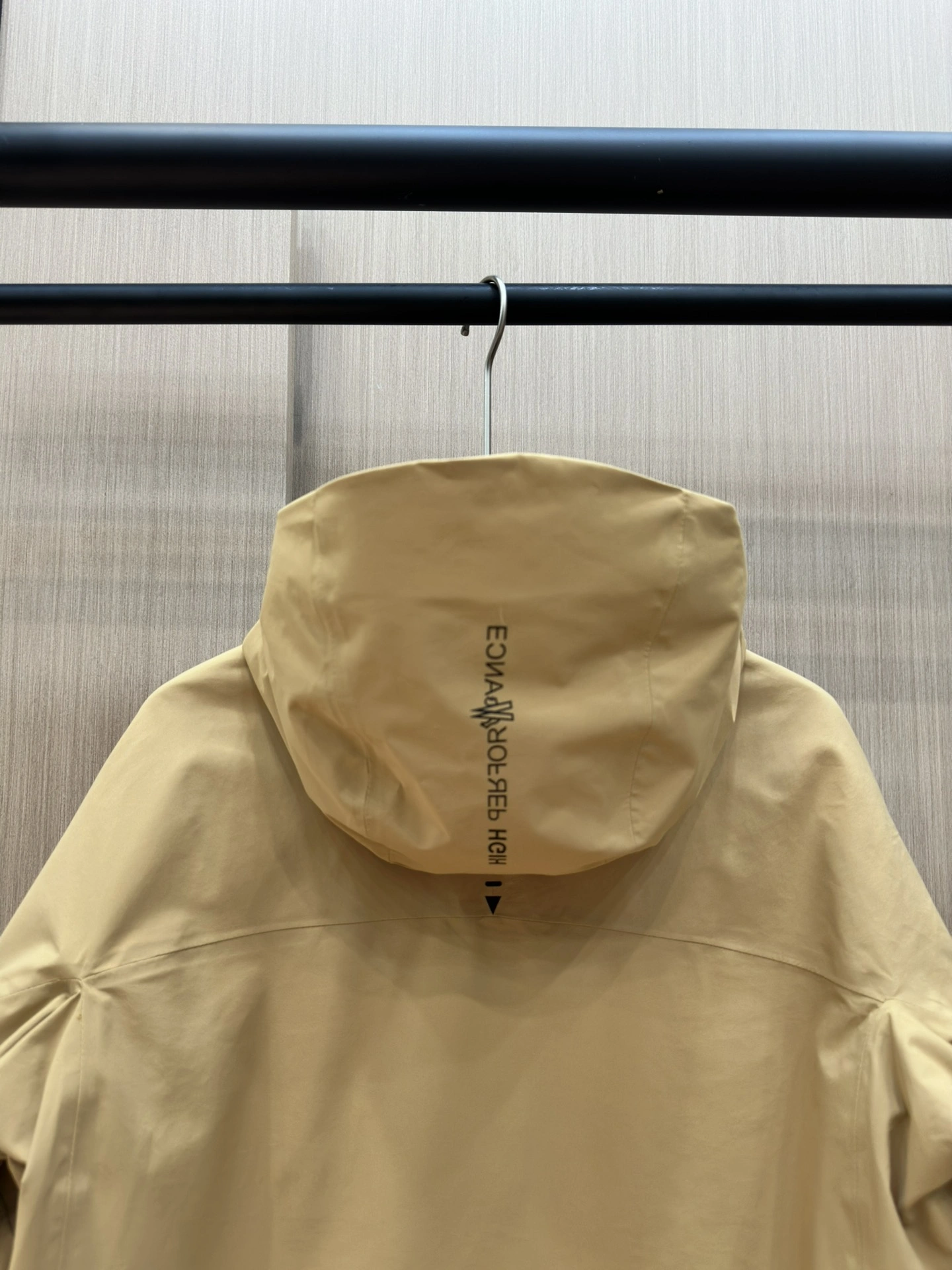 Durable Moncler Down Jackets 146258