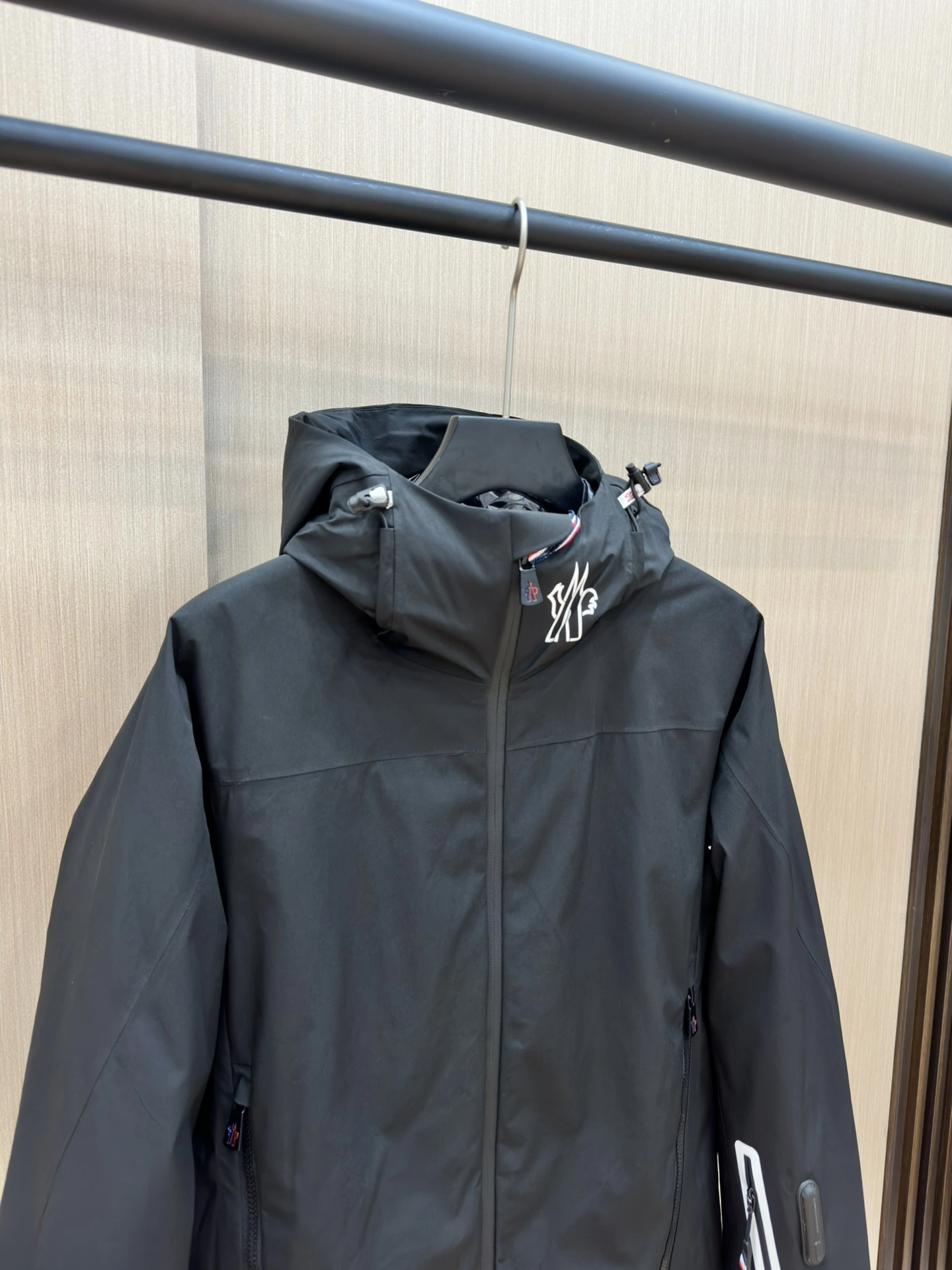 AllSeason Moncler Down Jackets 146248
