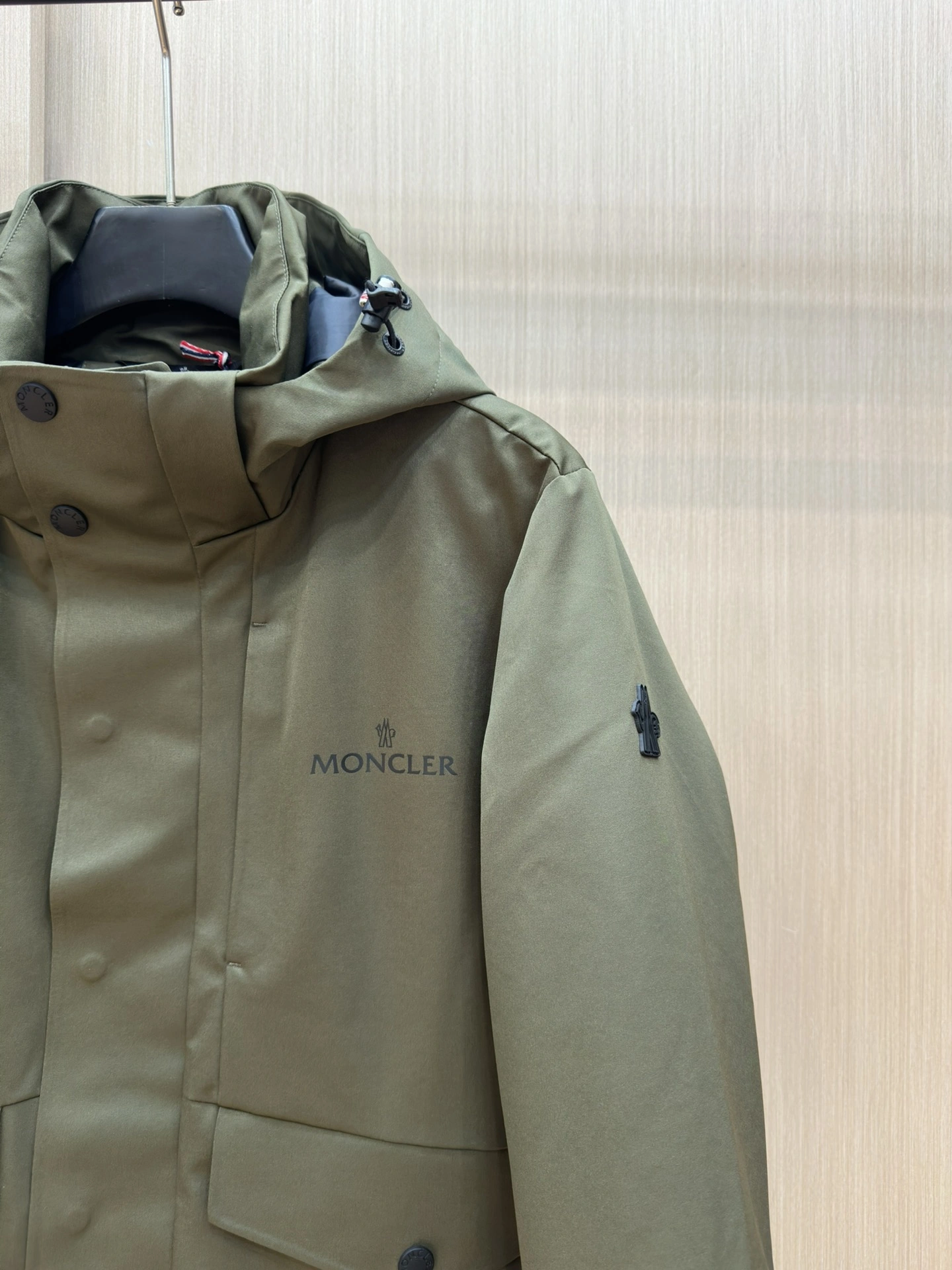 GoodFit Moncler Down Jackets 146250