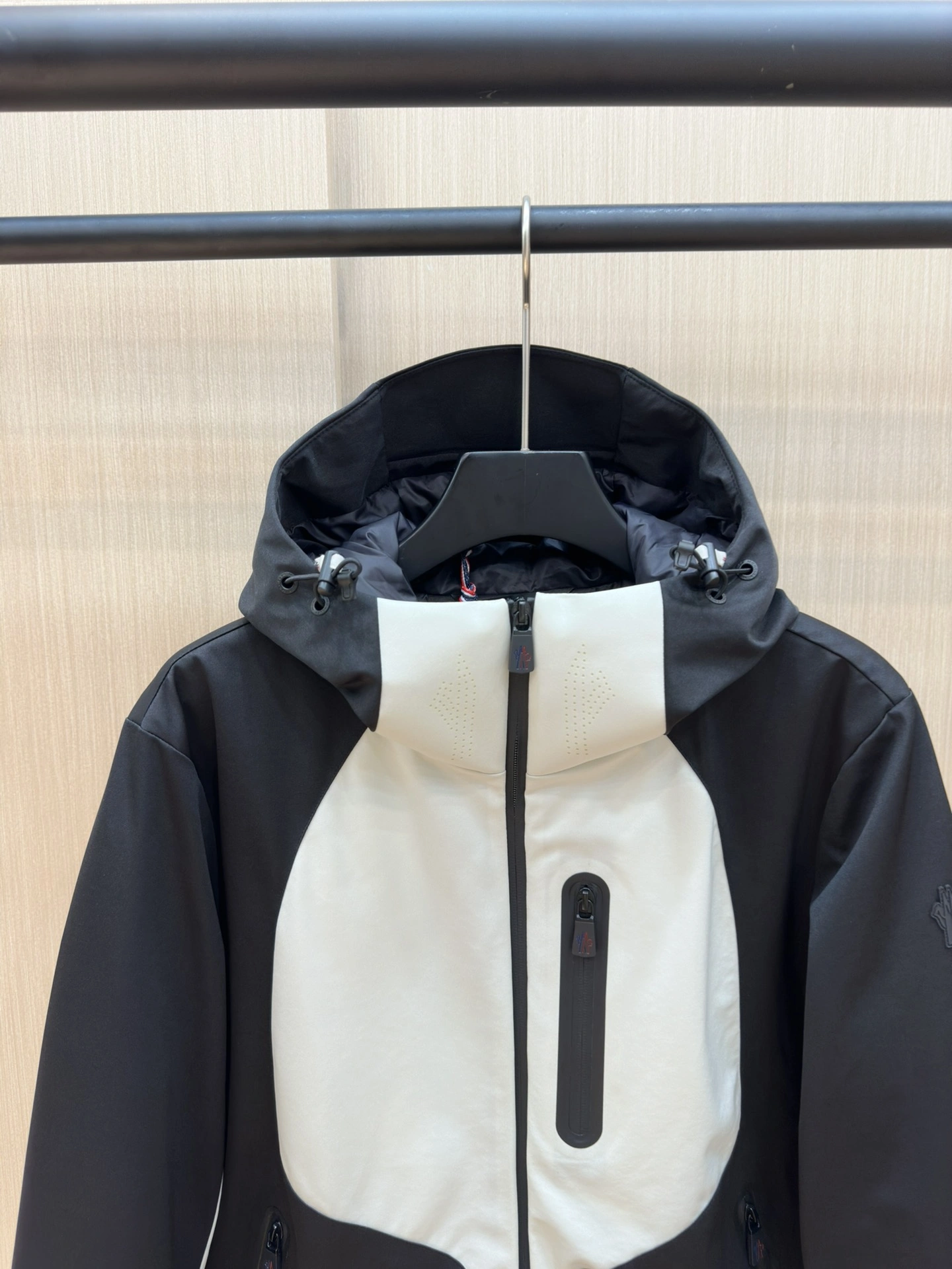 FastDry Moncler Down Jackets 146239