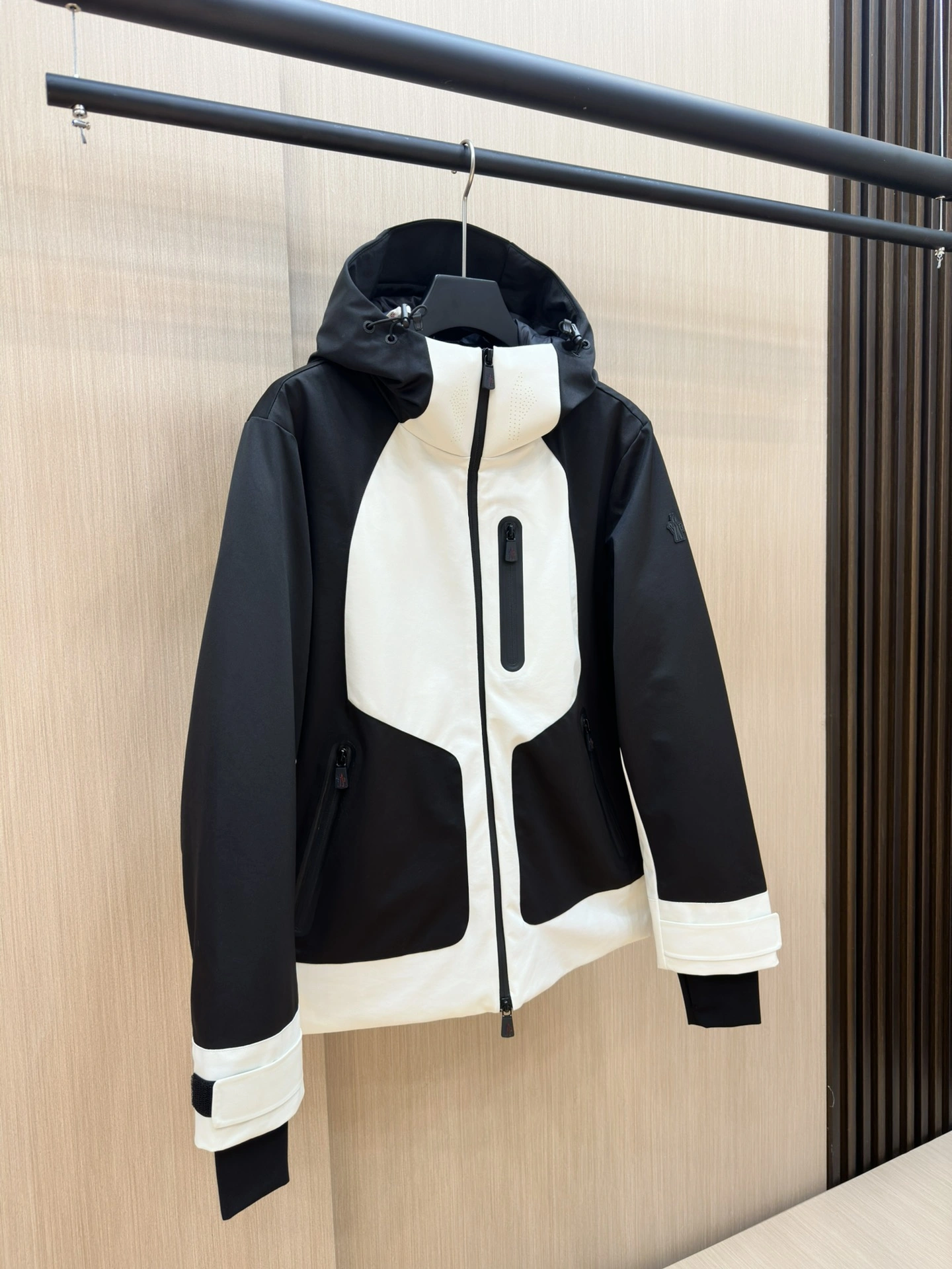 FastDry Moncler Down Jackets 146239