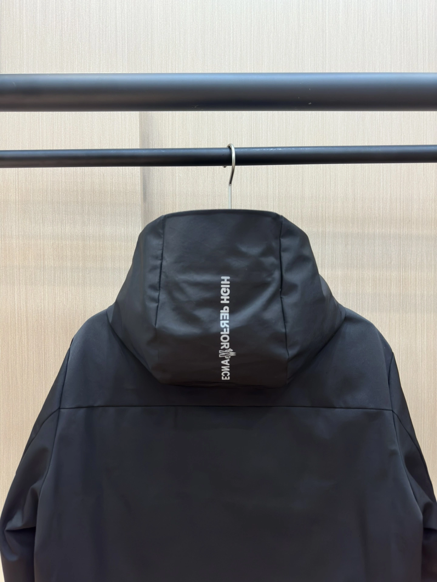 Moncler Down Jackets StreetReady 146252