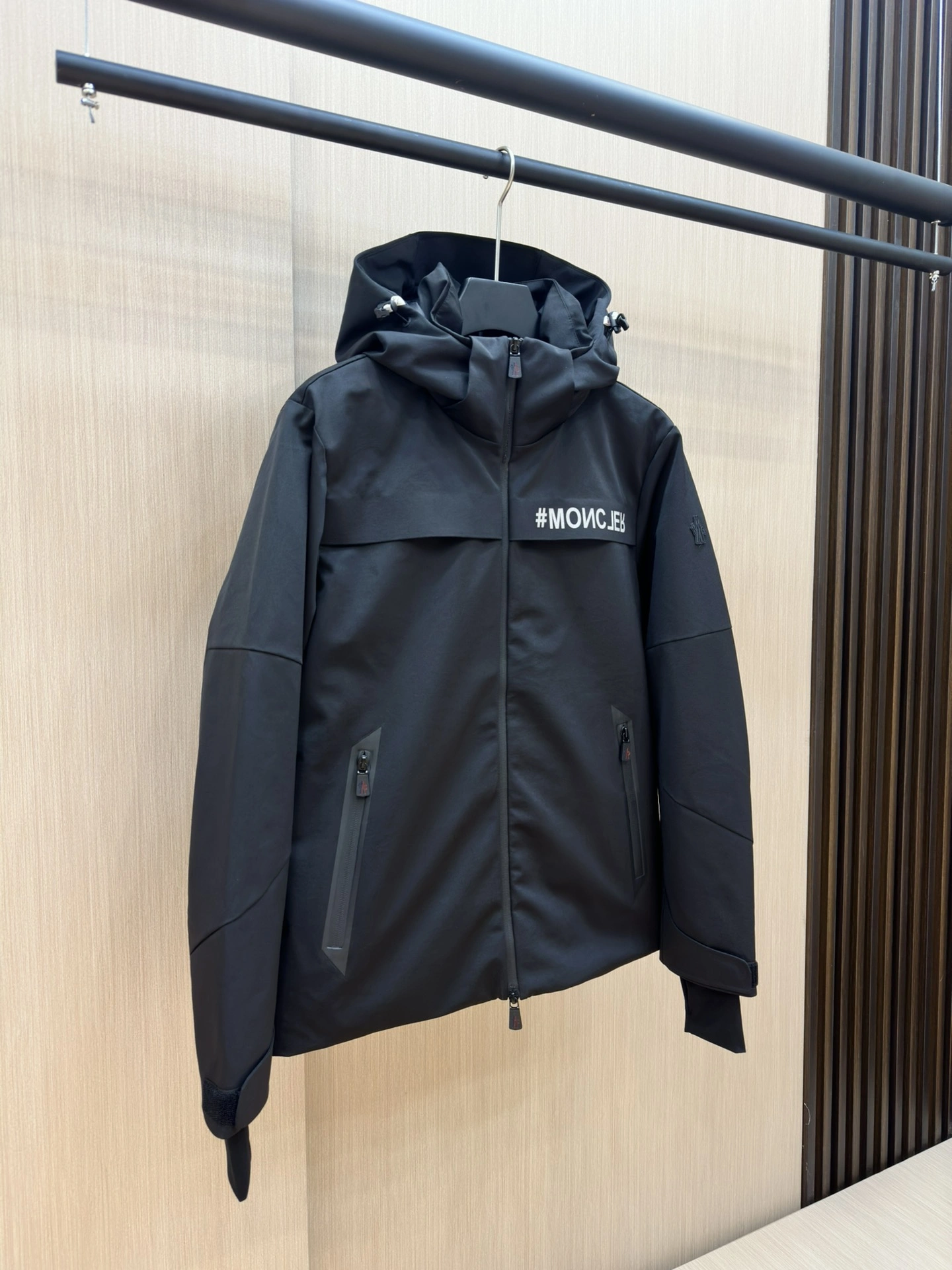 Moncler Down Jackets StreetReady 146252