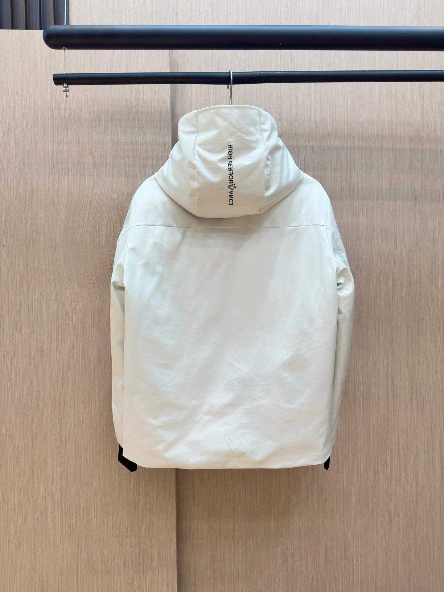 Moncler Down Jackets Compact 146261