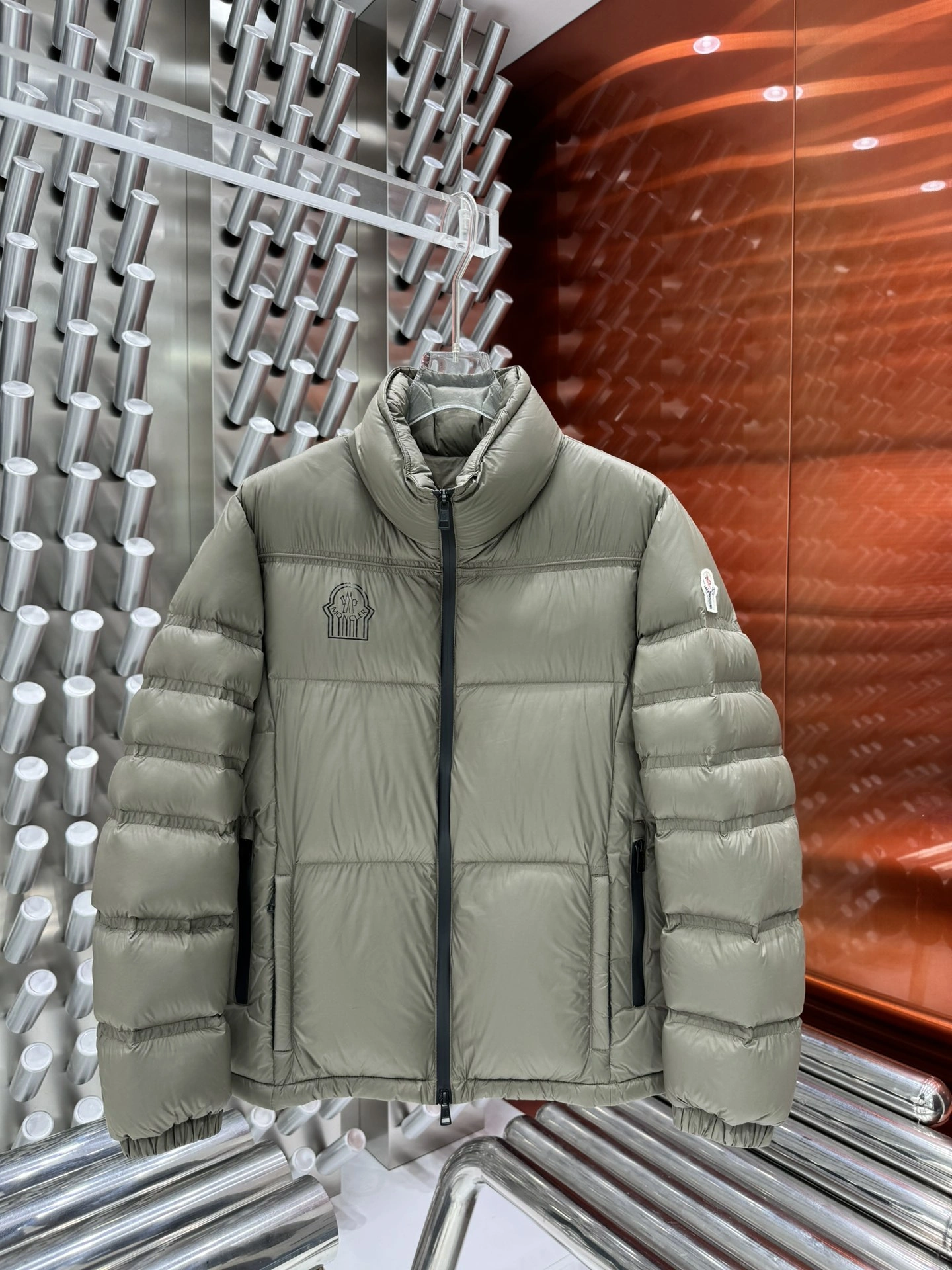 Seasonal Moncler Down Jackets 146245