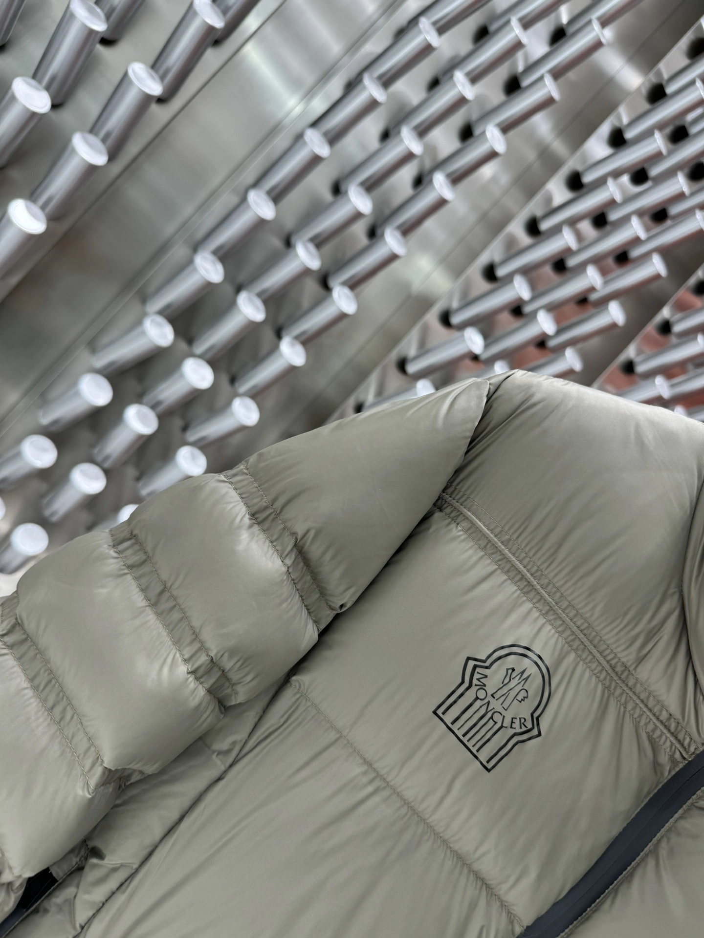 Seasonal Moncler Down Jackets 146245
