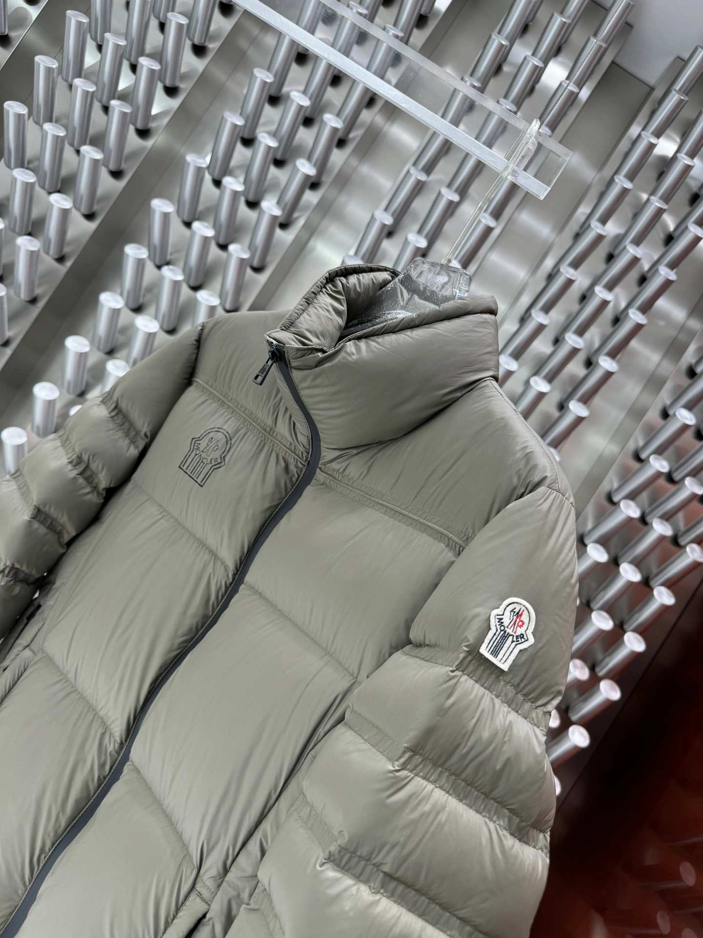 Seasonal Moncler Down Jackets 146245