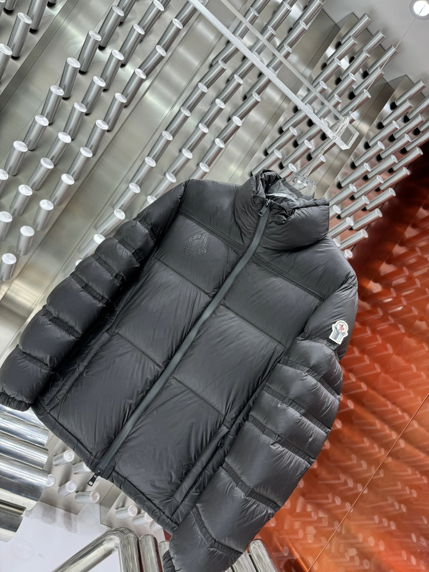 Unique Moncler Down Jackets 146236