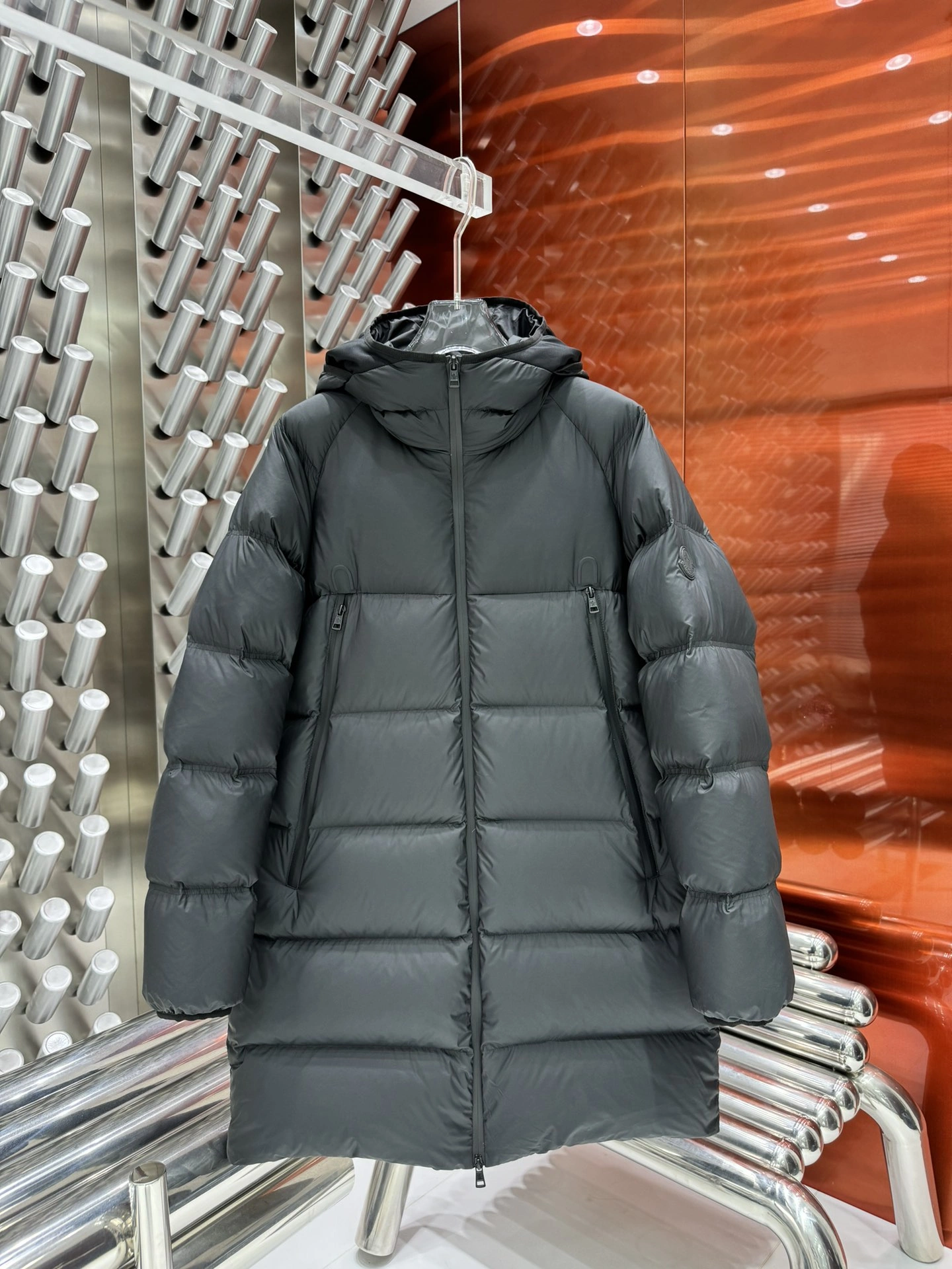 Moncler Down Jackets Durable 146242