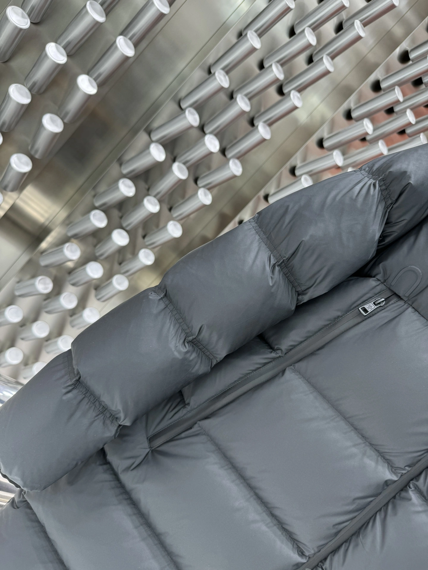 Moncler Down Jackets Durable 146242