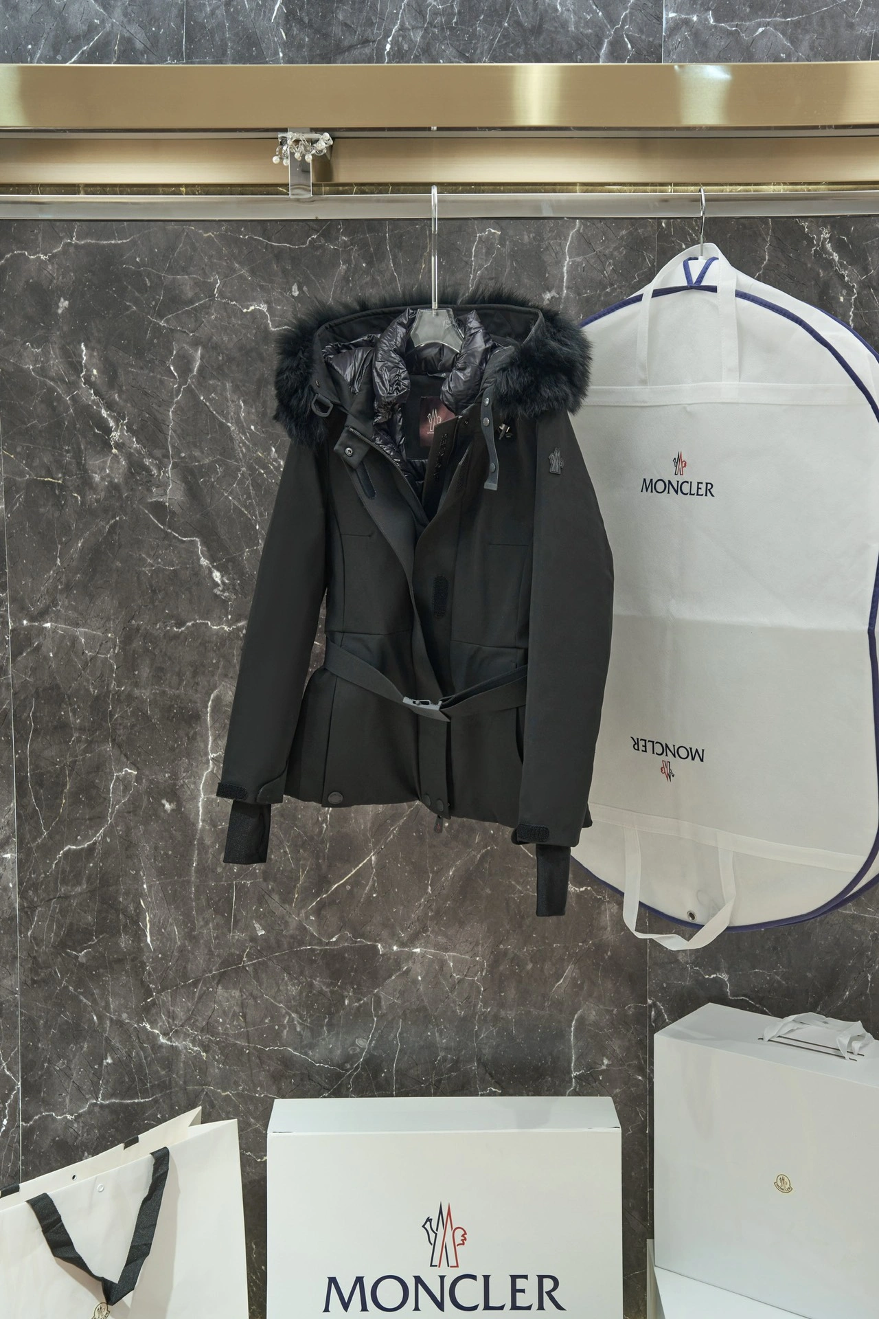 Breathable Moncler Down Jackets 146232