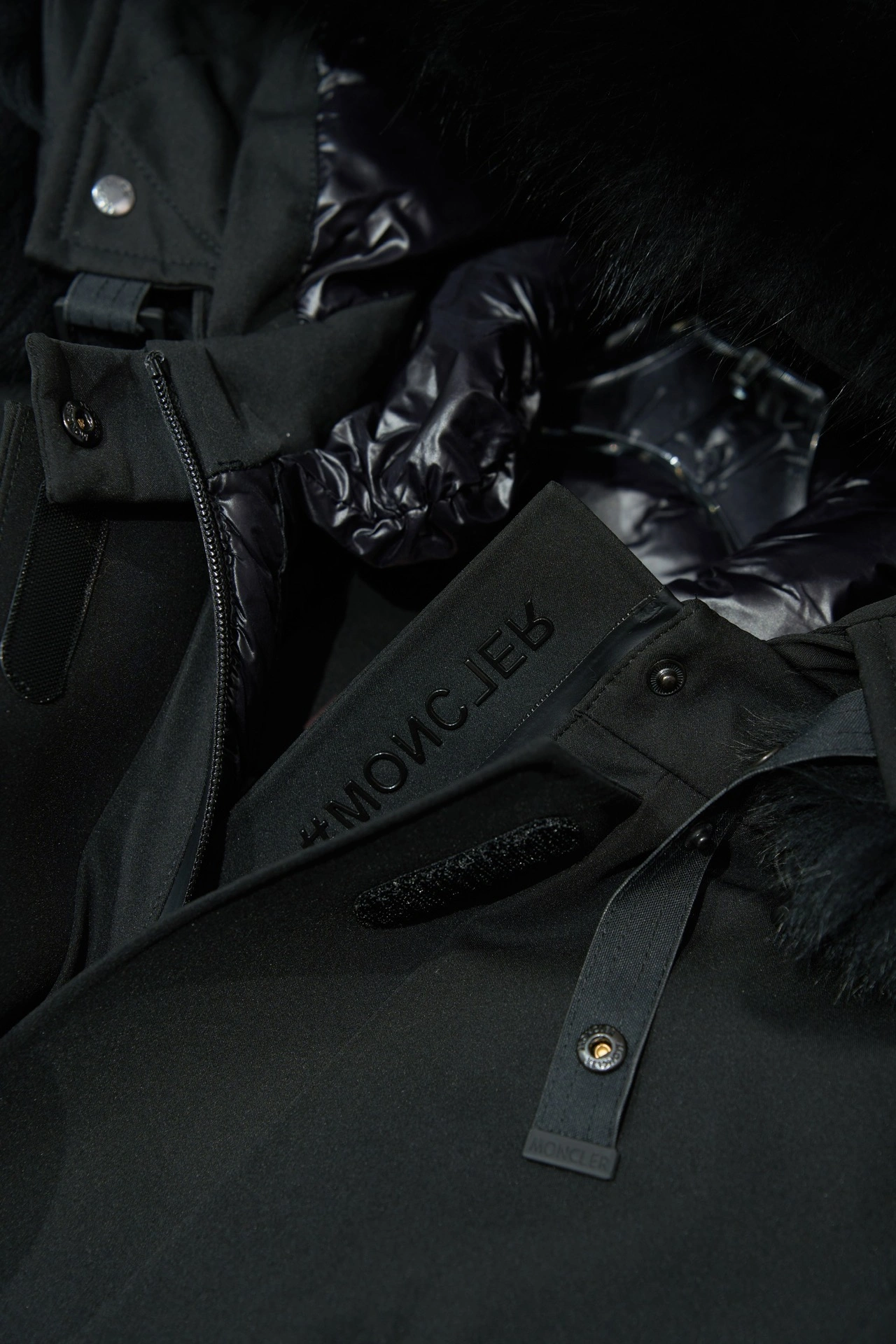 Breathable Moncler Down Jackets 146232