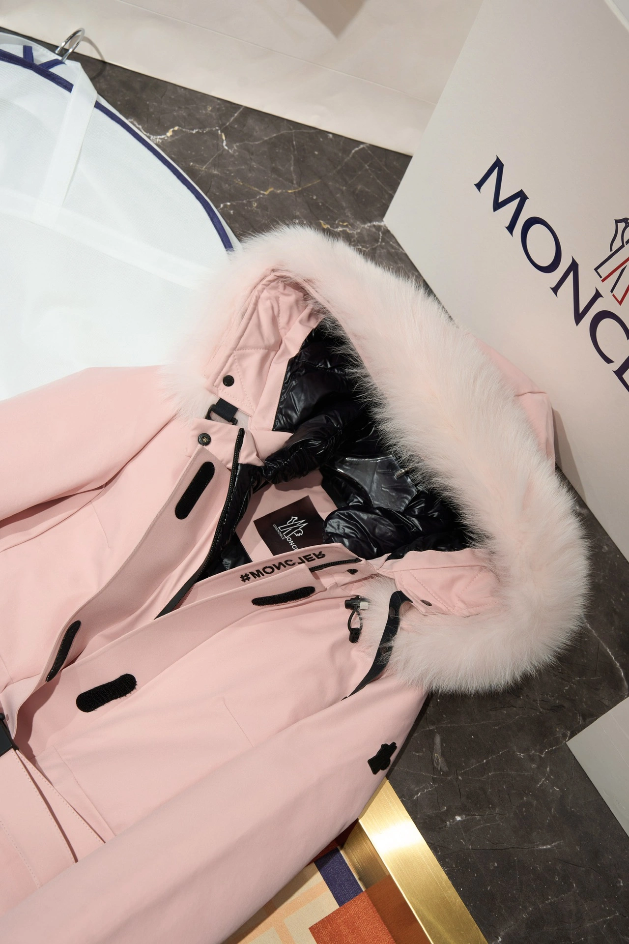TimelessDesign Moncler Down Jackets 146233
