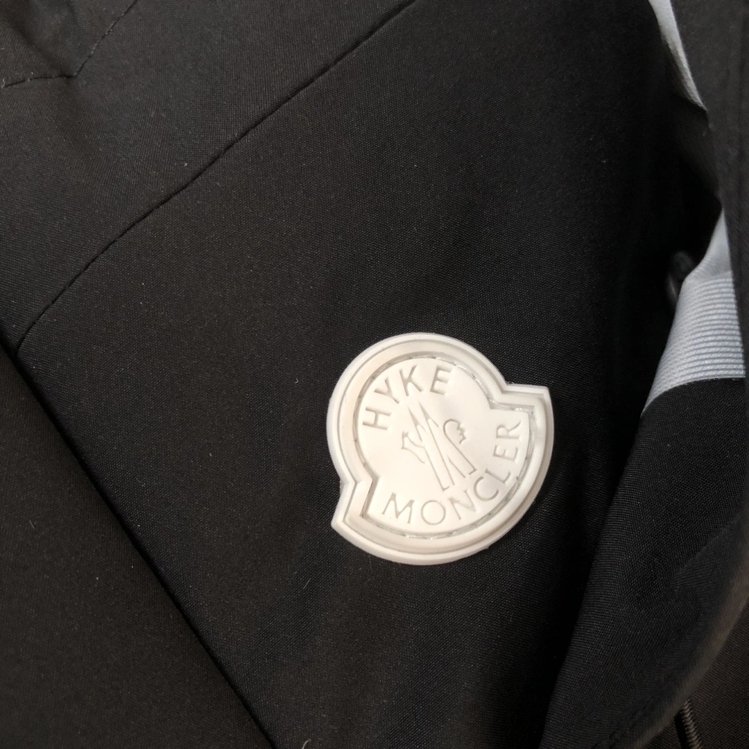 Elegant Moncler Down Jackets 146229