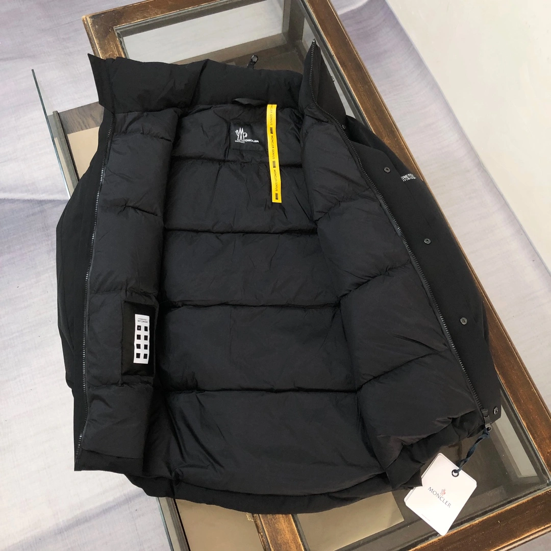 Elegant Moncler Down Jackets 146229