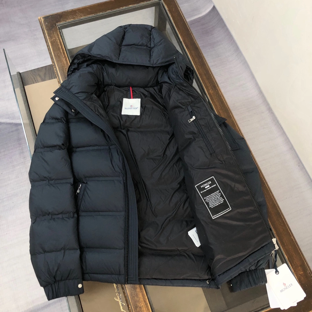 Refined Moncler Down Jackets 146225