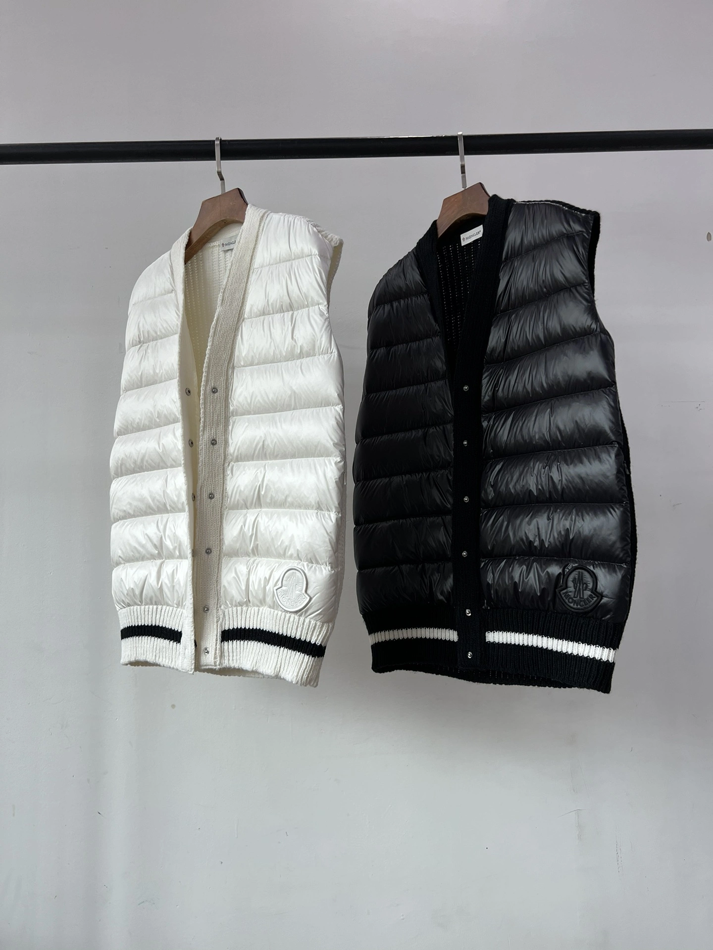 Supportive Moncler Down Jackets 146221