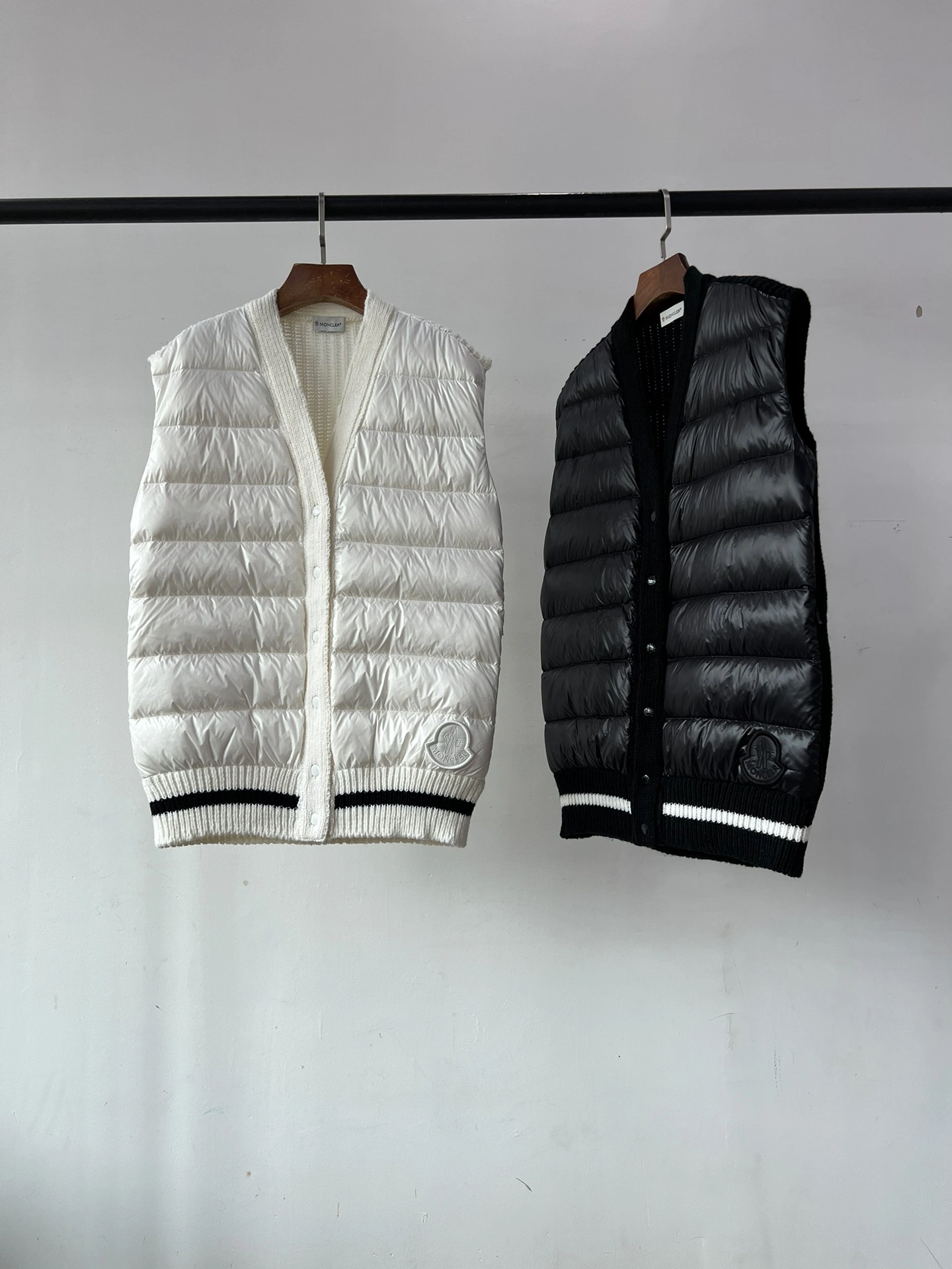 Supportive Moncler Down Jackets 146221