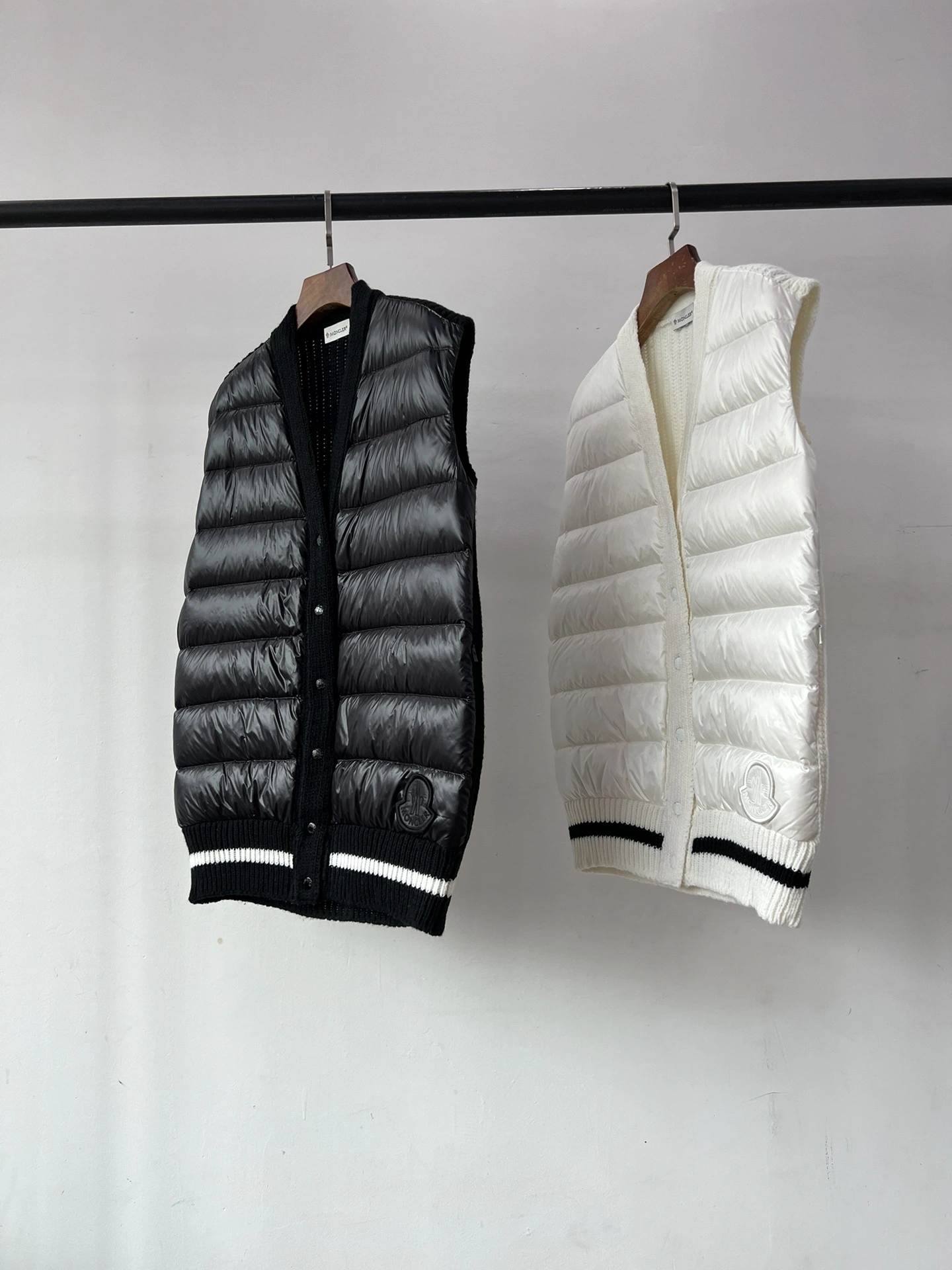 Supportive Moncler Down Jackets 146221