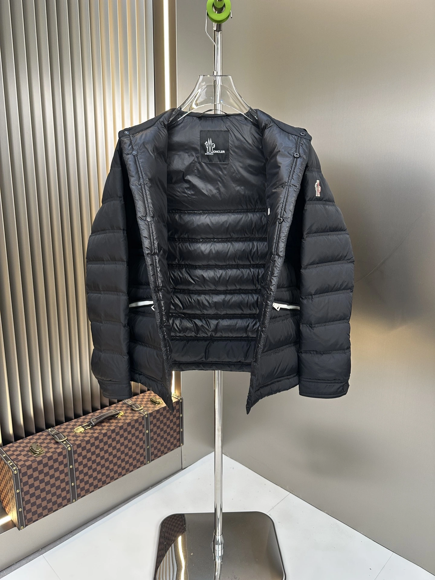 Sustainable Moncler Down Jackets 146217