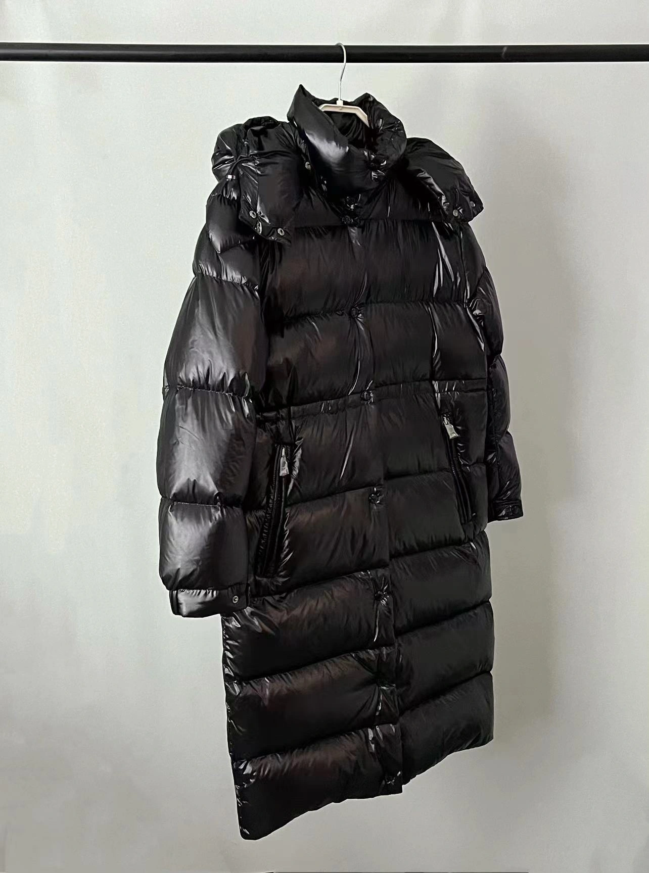Moncler Down Jackets Unique 146207