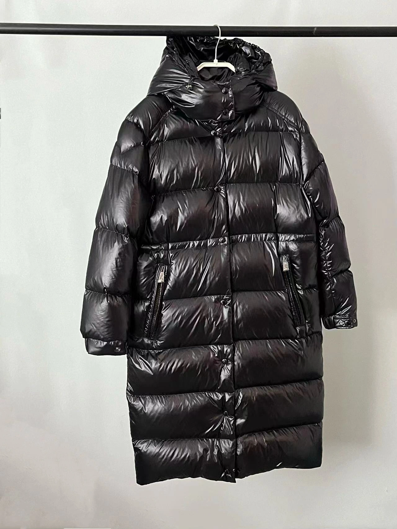 Moncler Down Jackets Unique 146207