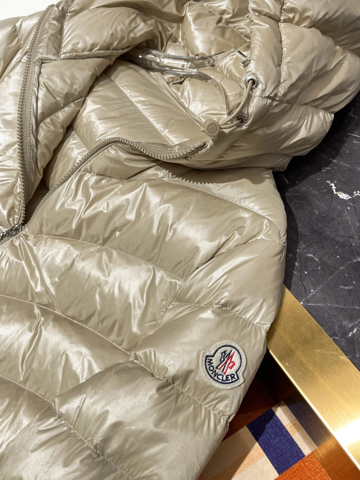 Moncler Down Jackets Supportive 146219