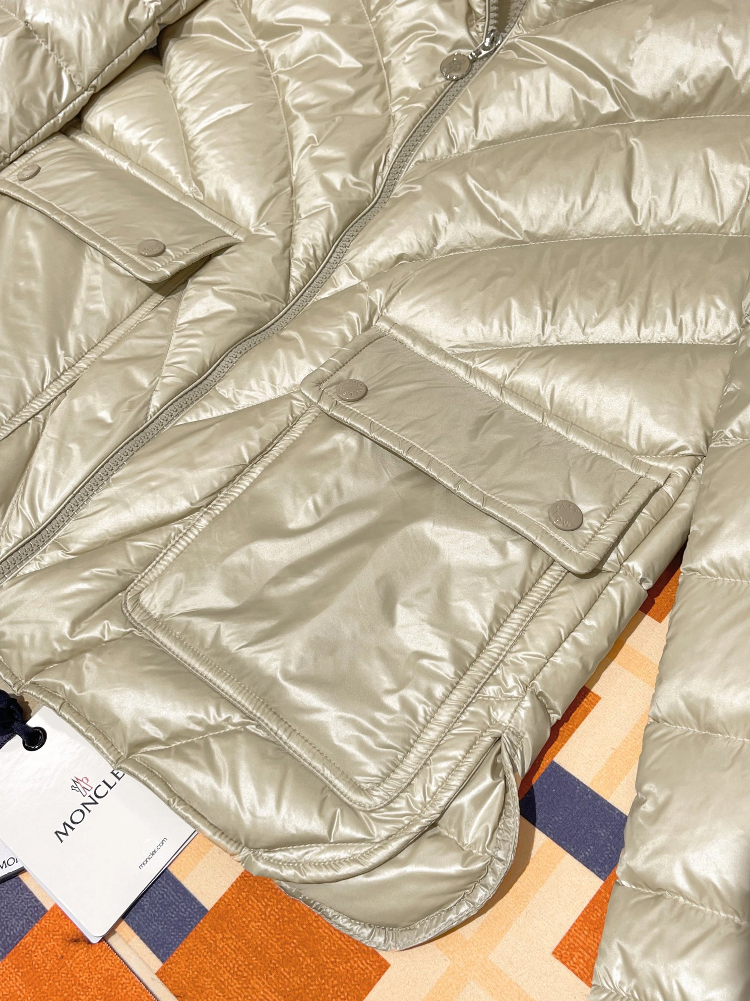 Moncler Down Jackets Supportive 146219