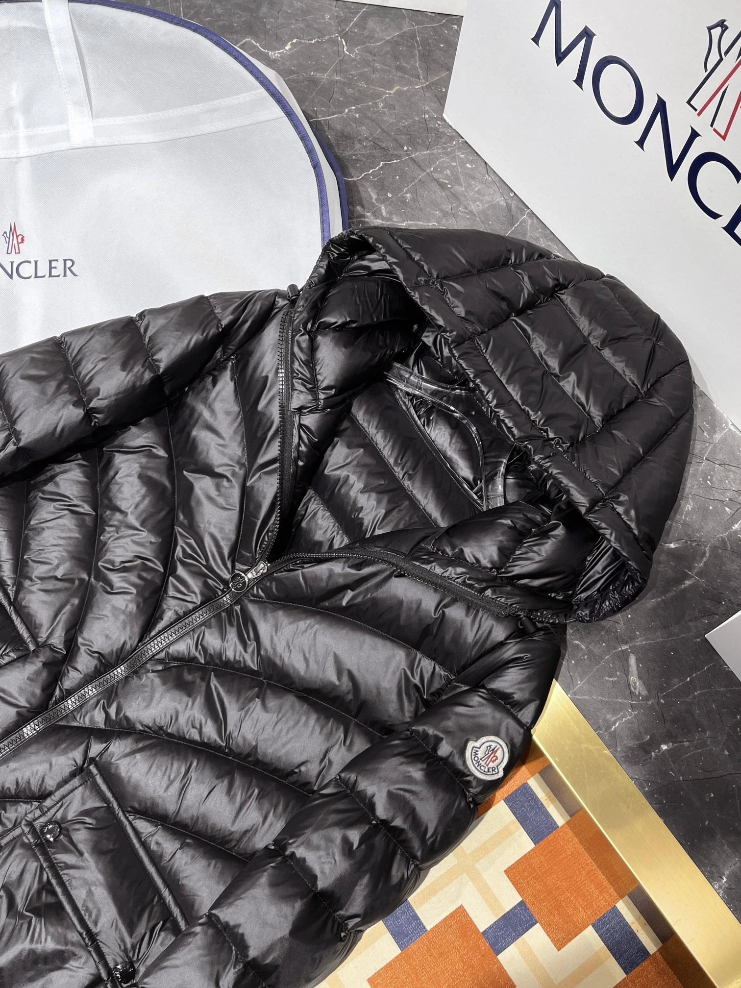 Moncler Down Jackets Efficient 146220