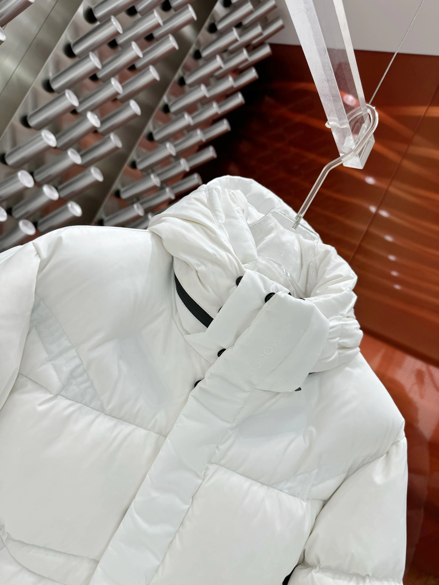 EyeCatching Moncler Down Jackets 146204