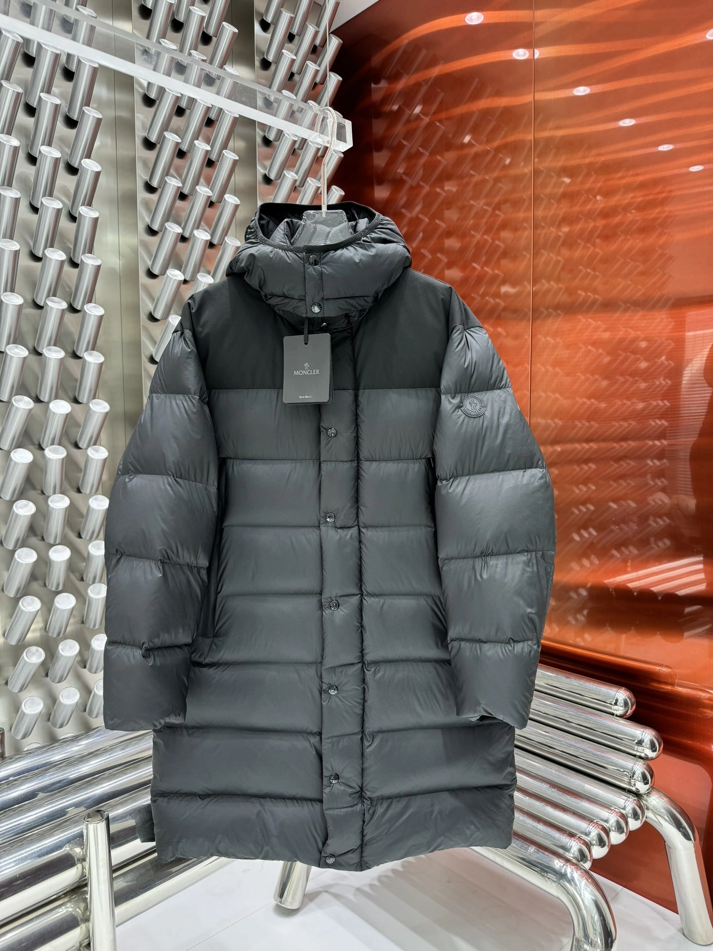 Moncler Down Jackets Breathable 146206