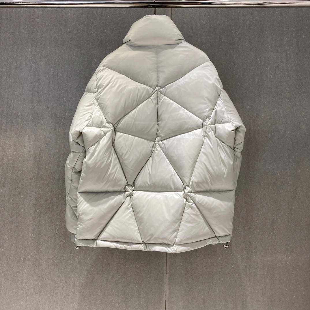 Tailored Moncler Down Jackets 146227