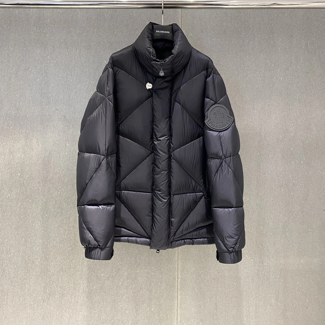 Affordable Moncler Down Jackets 146205