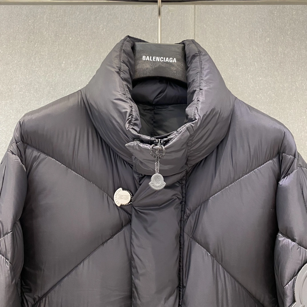 Affordable Moncler Down Jackets 146205