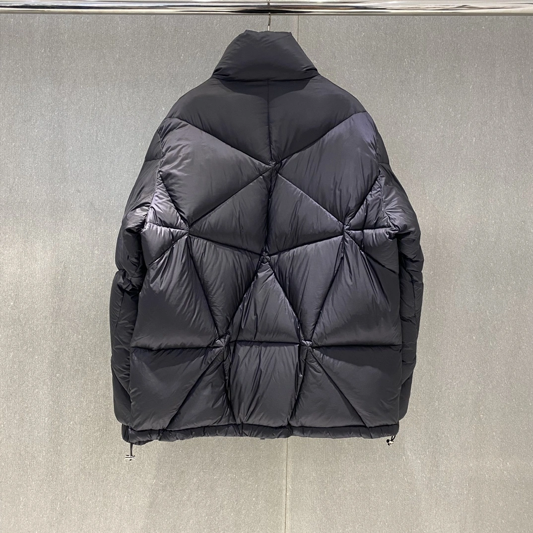 Affordable Moncler Down Jackets 146205